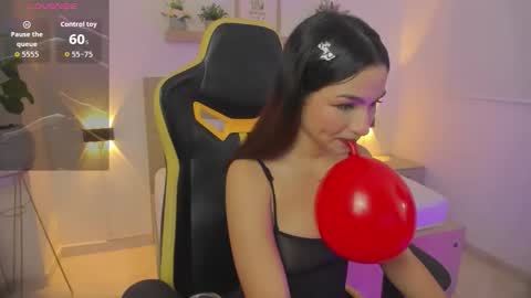 L U M A online show from 11/16/25, 03:01