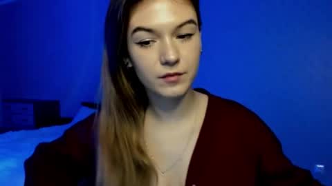 Snapshot of luna_lust_21 chatting on 11/15/25, 03:59 Luna online show from 11/15/25, 03:59