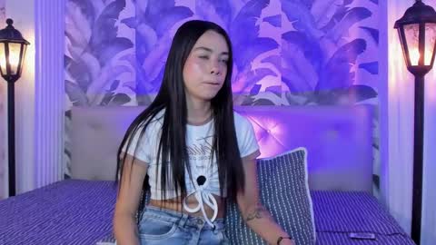 Luna Morgan online show from 11/04/25, 03:49