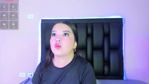 Luna  online show from 11/14/25, 12:15