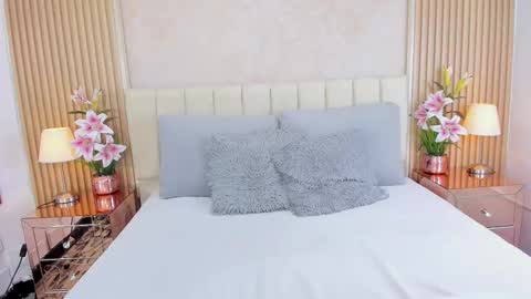 Luna Taylors online show from 10/06/25, 11:18