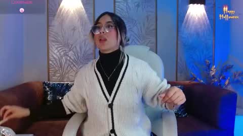 Luna online show from 10/14/25, 03:29