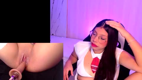 Snapshot of lunaaridi chatting on 10/15/25, 09:48 Luna online show from 10/15/25, 09:48