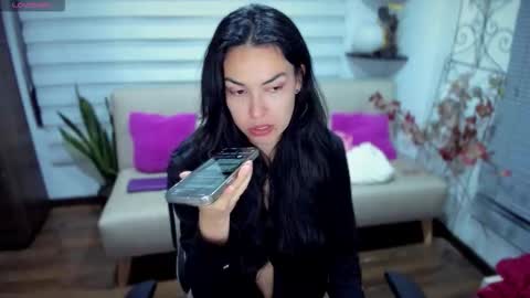 Luna online show from 10/30/25, 12:23