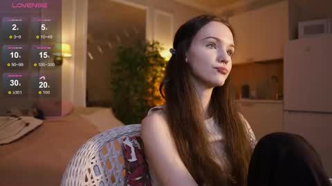 Luna online show from 12/01/25, 09:03