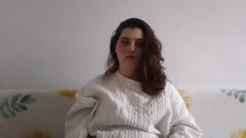 Snapshot of lunamoody chatting on 09/28/25, 09:47 lunamoody online show from 09/28/25, 09:47