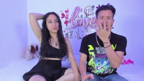 Snapshot of lunandrew chatting on 12/19/24, 01:07 Luna Mendez Andrew Cemar online show from 12/19/24, 01:07