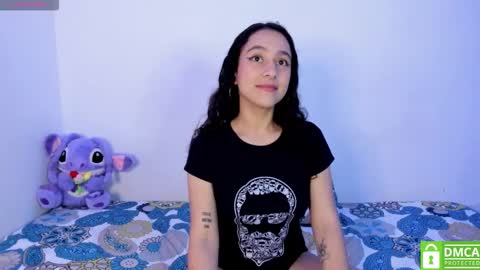 Snapshot of lunandrew chatting on 10/18/25, 03:42 Luna Mendez Andrew Cemar online show from 10/18/25, 03:42