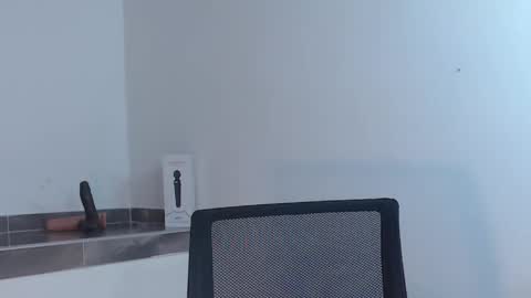 Julieth  online show from 12/06/24, 02:57