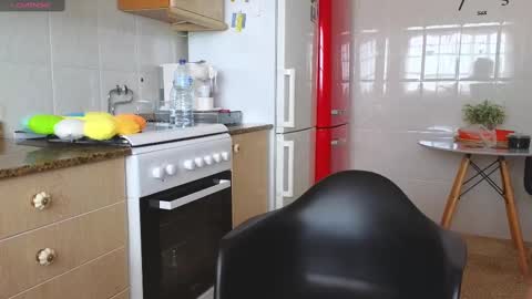  Luna online show from 02/09/25, 02:50