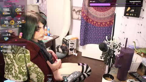 Snapshot of lunasparkles chatting on 01/27/25, 06:30 ..LunaSparkles. online show from 01/27/25, 06:30