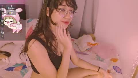 Snapshot of lunita_galaxy chatting on 12/05/24, 03:15 Luna Galaxy online show from 12/05/24, 03:15