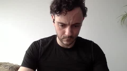 Snapshot of lupine_666 chatting on 02/11/25, 02:13 Lupine online show from 02/11/25, 02:13