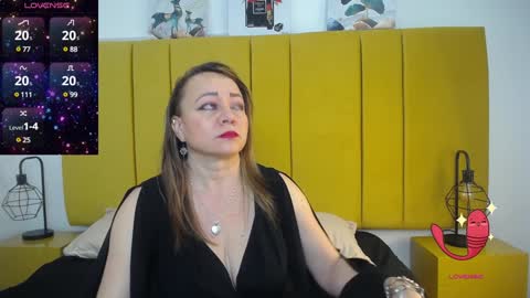 Lupita223 online show from 01/04/25, 12:59