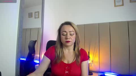 Lupita223 online show from 03/10/25, 12:48