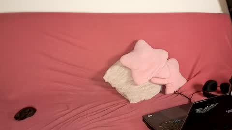Snapshot of luros_modasy chatting on 01/19/25, 12:17 Luros Modasy online show from 01/19/25, 12:17