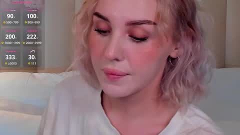 Snapshot of lushcherry chatting on 10/12/25, 11:04 your sweet Liana online show from 10/12/25, 11:04