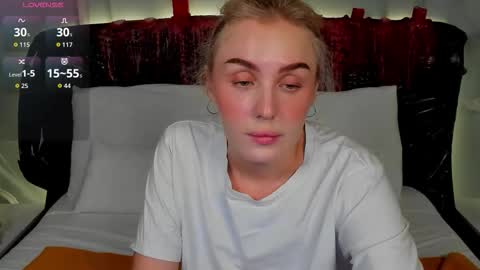 Snapshot of lushcherry chatting on 10/25/25, 08:14 your sweet Liana online show from 10/25/25, 08:14