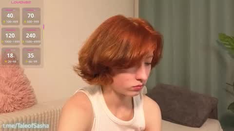 Snapshot of luvenianitschke chatting on 10/16/25, 07:09 Sasha online show from 10/16/25, 07:09