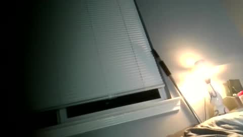 luvmesluts online show from 11/18/25, 10:20