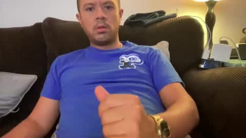 Snapshot of luvv777 chatting on 03/03/25, 09:44 luvv777 online show from 03/03/25, 09:44