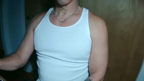 Snapshot of luvzjerkingoff chatting on 03/11/25, 02:21 luvzjerkingoff online show from 03/11/25, 02:21
