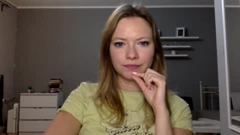 Millie online show from 09/23/25, 08:56