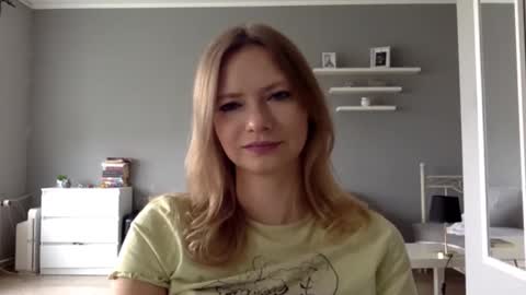 Millie online show from 10/11/25, 01:53