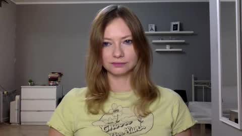 Millie online show from 10/23/25, 05:12