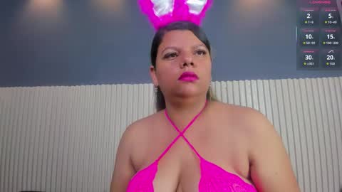 Luxe3 online show from 10/18/25, 10:27