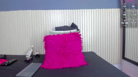 Luxe3 online show from 10/28/25, 10:08