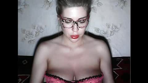 LuxSonyaStar online show from 10/13/25, 01:33