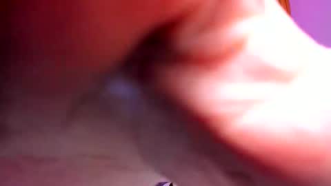 Snapshot of luxyshy chatting on 09/20/25, 03:02 Lucy and Kristhy online show from 09/20/25, 03:02