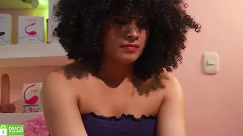 Snapshot of luz_celeste_ chatting on 10/22/25, 09:36 Luz online show from 10/22/25, 09:36