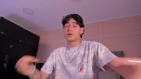 Lyan online show from 09/09/25, 07:35