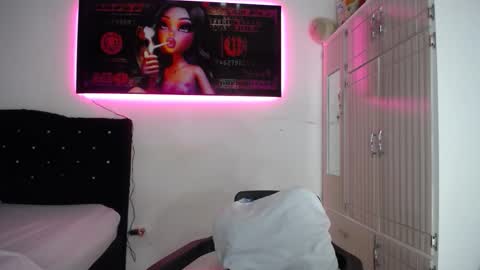 lyda   online show from 10/09/25, 12:52