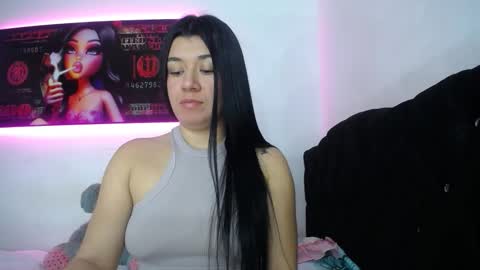 lyda   online show from 10/23/25, 04:12