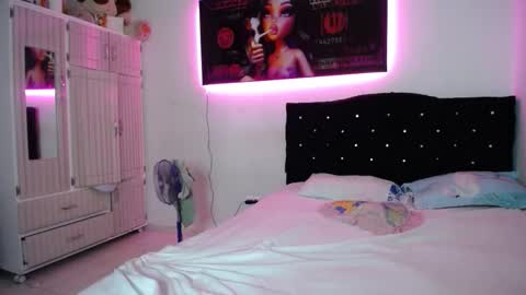 lyda   online show from 10/26/25, 12:49