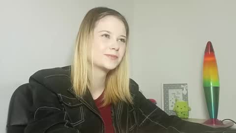 Lydia online show from 10/13/25, 06:08