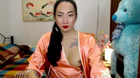 Snapshot of lykalicious88 chatting on 09/18/25, 10:39 QUEEN online show from 09/18/25, 10:39