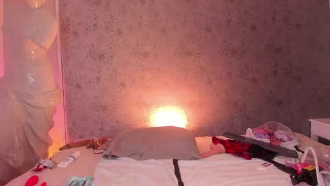 Snapshot of lylavixxen chatting on 11/29/25, 07:44 Lyla online show from 11/29/25, 07:44