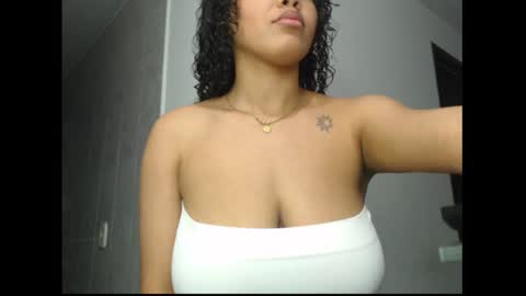 Snapshot of lylii_evans chatting on 01/15/25, 03:33 lylii_evans online show from 01/15/25, 03:33