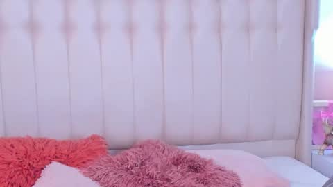 Lyn online show from 11/19/25, 11:10