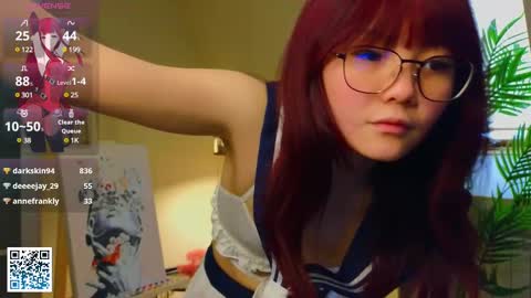 Snapshot of lyngrindle chatting on 02/28/25, 01:25 Suki online show from 02/28/25, 01:25