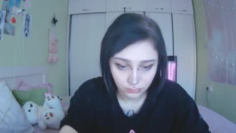 Kira online show from 10/17/25, 10:29