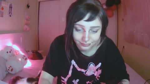 Kira online show from 10/27/25, 10:19