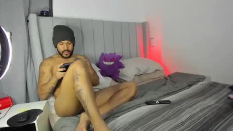 Snapshot of lyon_dark chatting on 11/26/25, 11:50 Lyon Dark online show from 11/26/25, 11:50