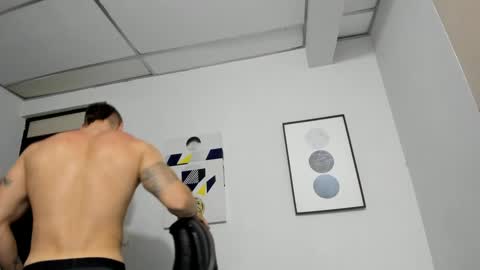 Lyonel online show from 03/07/25, 06:33