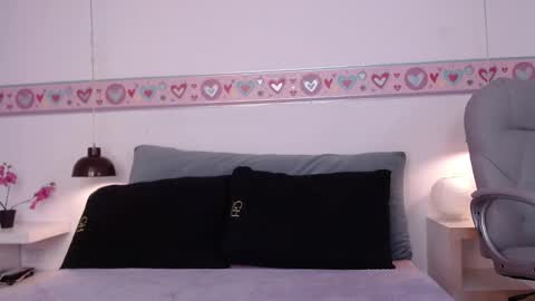 LYRA online show from 12/08/24, 07:54