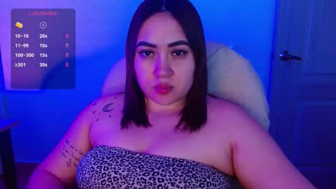 Snapshot of m33li chatting on 10/12/25, 11:37 Meli online show from 10/12/25, 11:37